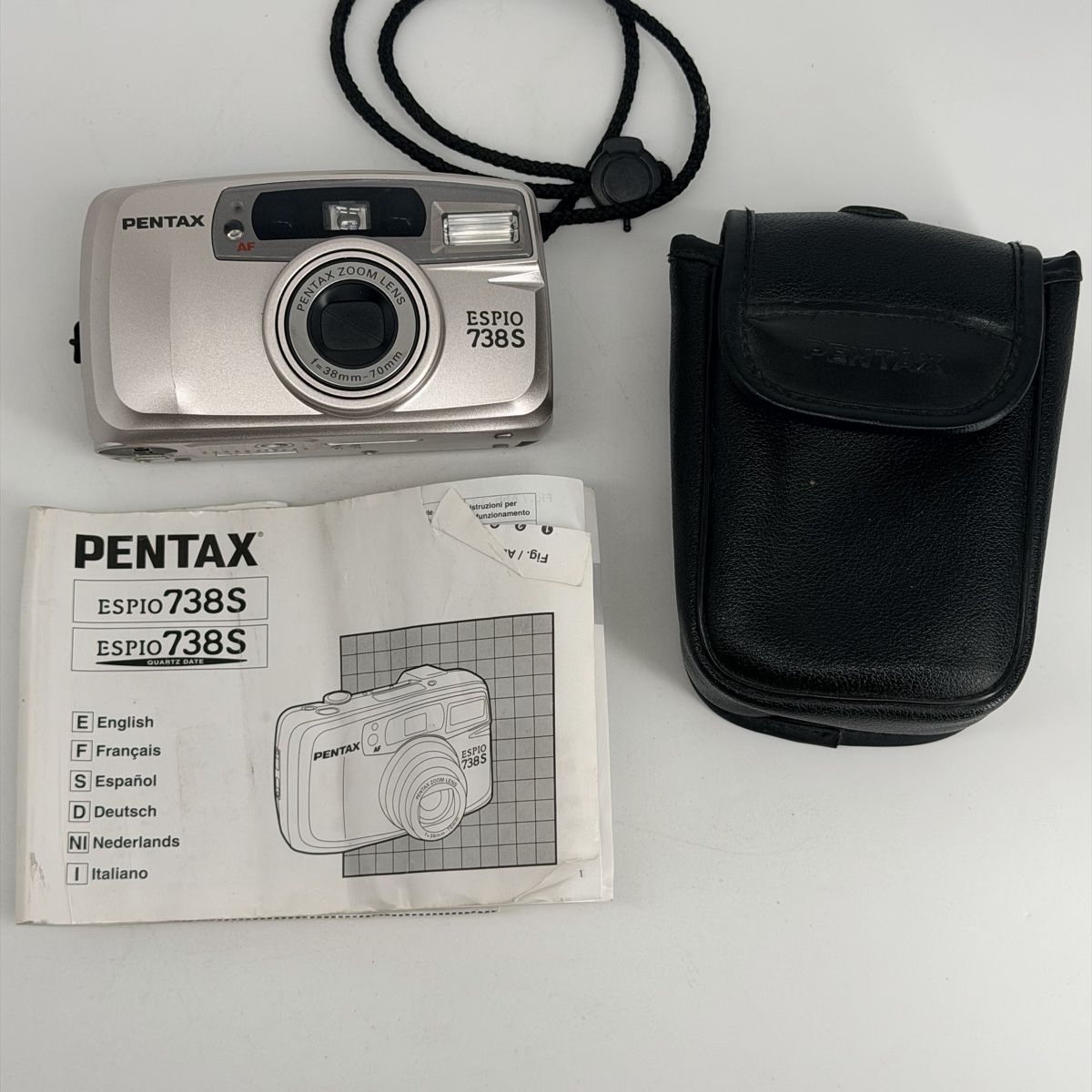 Pentax Fotocamera: Pentax Espio 738S argentique autofocus + housse – Usato da Vessy venduto da _Callidus_
