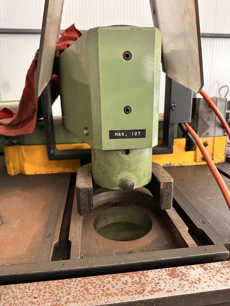 Tutte le macchine: Boschert Ausklinkmaschine Lb 15 – Usato da lyssach venduto da brax2019 7