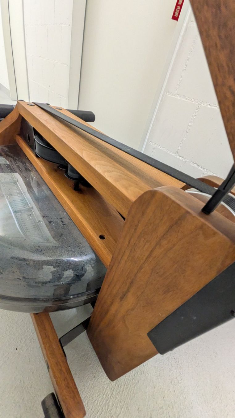 WaterRower Hometrainer: High-End Rowing Station: WaterRower Nussbaum mit SmartRow – Usato da Staufen venduto da scorpio.73 5