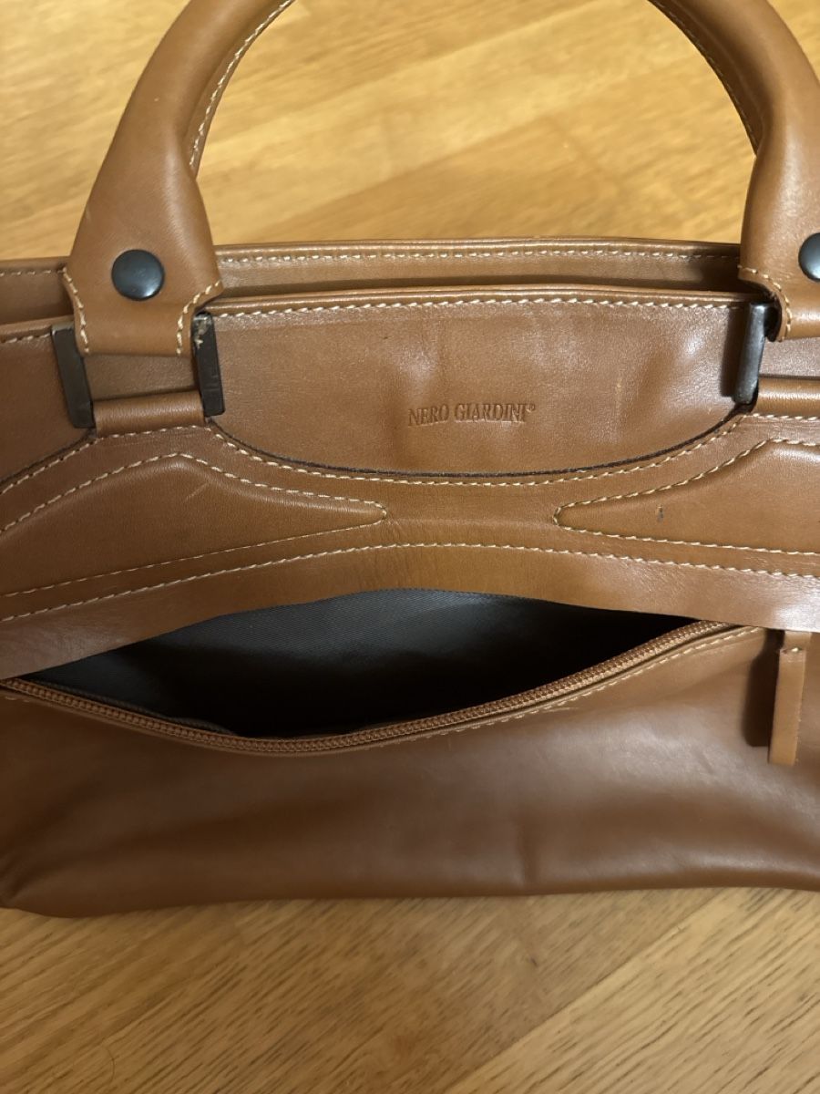 Nero Giardini Taschen für Damen: Nero Giardini – Gebraucht aus Biel-Benken BL von lsm_l87l 4