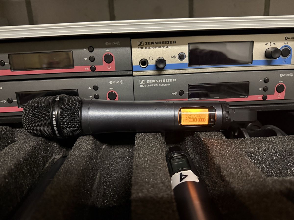 Sennheiser Mikrofone: Sennheiser True Diversity Receiver inkl. Mics ab 1.-! – Gebraucht aus Chur von fashion2kxx 2