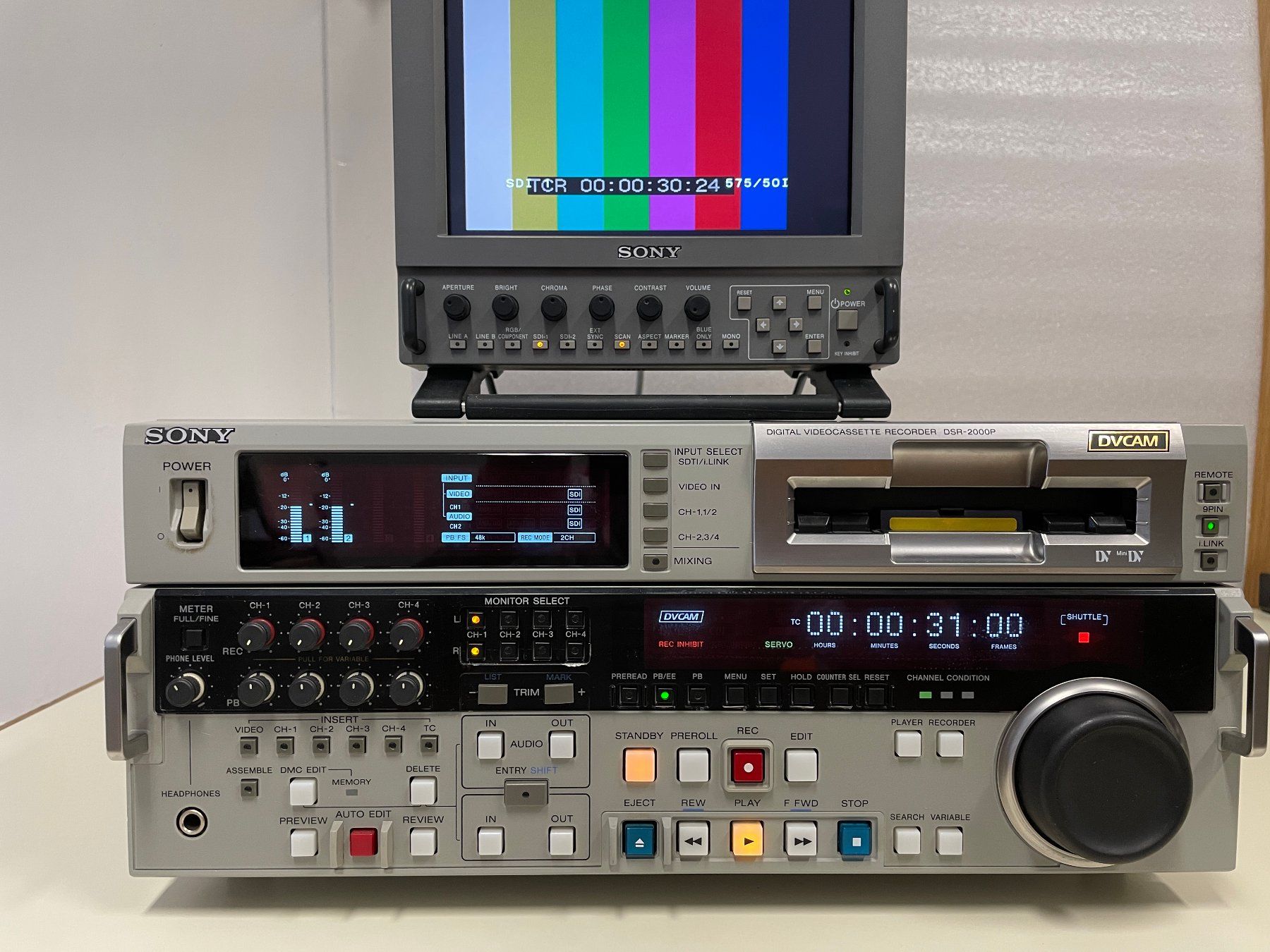 Sony Aufnahmegeräte: Sony DSR-2000P DVCam Studiorecorder – Gebraucht aus Glarus von Guncra 2