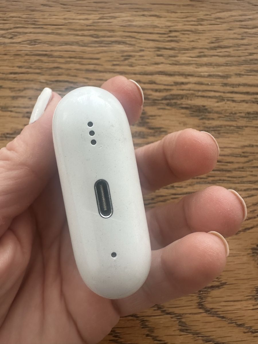 Cuffie: AIR Pods PRO – Usato da Winterthur venduto da su_4assd 5