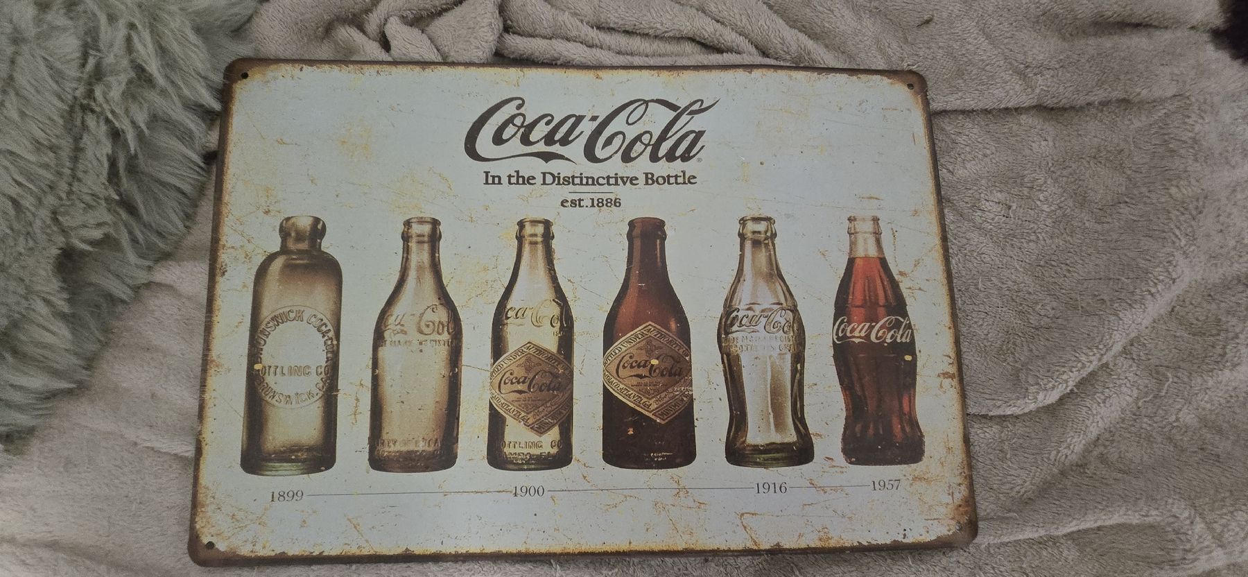 Coca-Cola Insegne: Pancarte Coca-Cola Evolution Bouteilles – Usato da Courgenay venduto da bat_dq9w