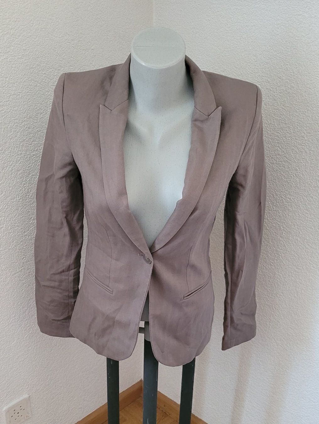 H&M Giacche: neuw. Blazer H&M Gr. 34 Business Chic – Nuovo (secondo la descrizione) da Füllinsdorf venduto da Sunnebliemli7