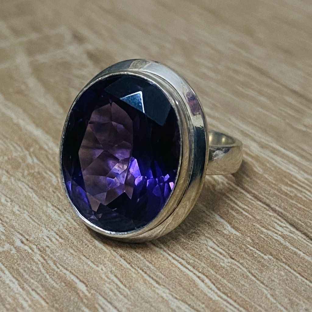 Anelli: Ring mit facettiertem Amethyst – Nuovo e nell'imballaggio originale da Matten b. Interlaken venduto da kero71 5