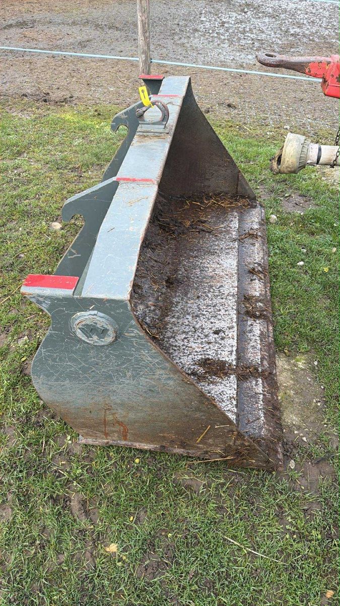 Weidemann Caricatori: Godet Weidemann 1600mm – Usato da Grenilles venduto da FendtFavorit514c