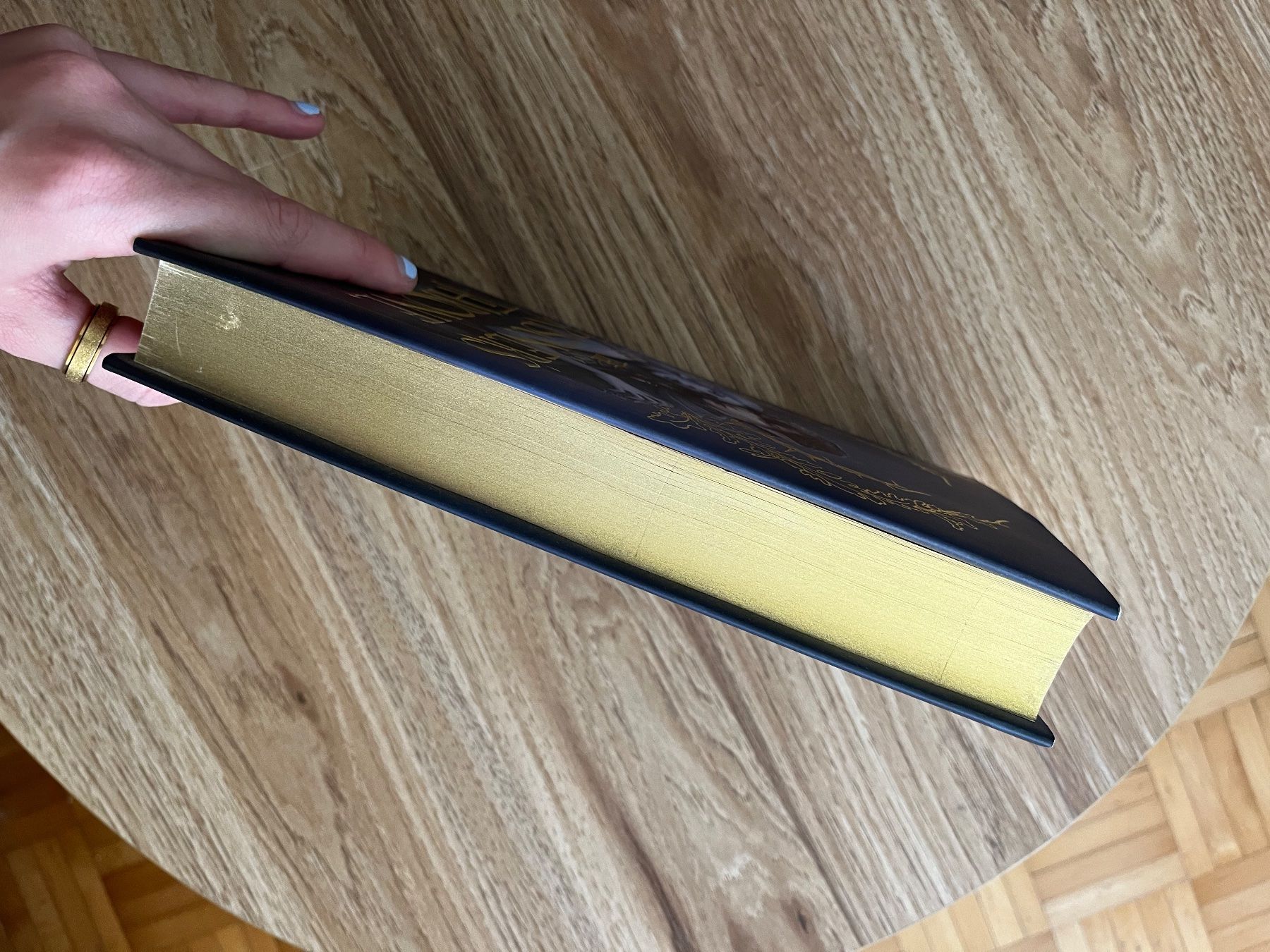 Libri: Fairyloot. The Prisoner's Throne. English. – Usato da Interlaken venduto da Sammy_6wpq 2