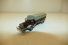 Wiking 1:87: Mercedes L 10000 LKW mit Prische