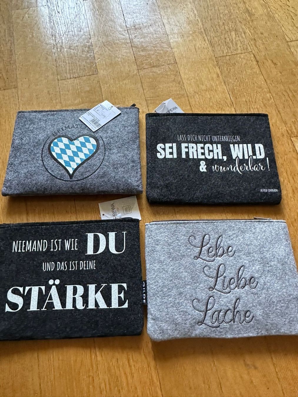 Borse: Filzpouch 4Stück – Nuovo e nell'imballaggio originale da Bern venduto da womiman