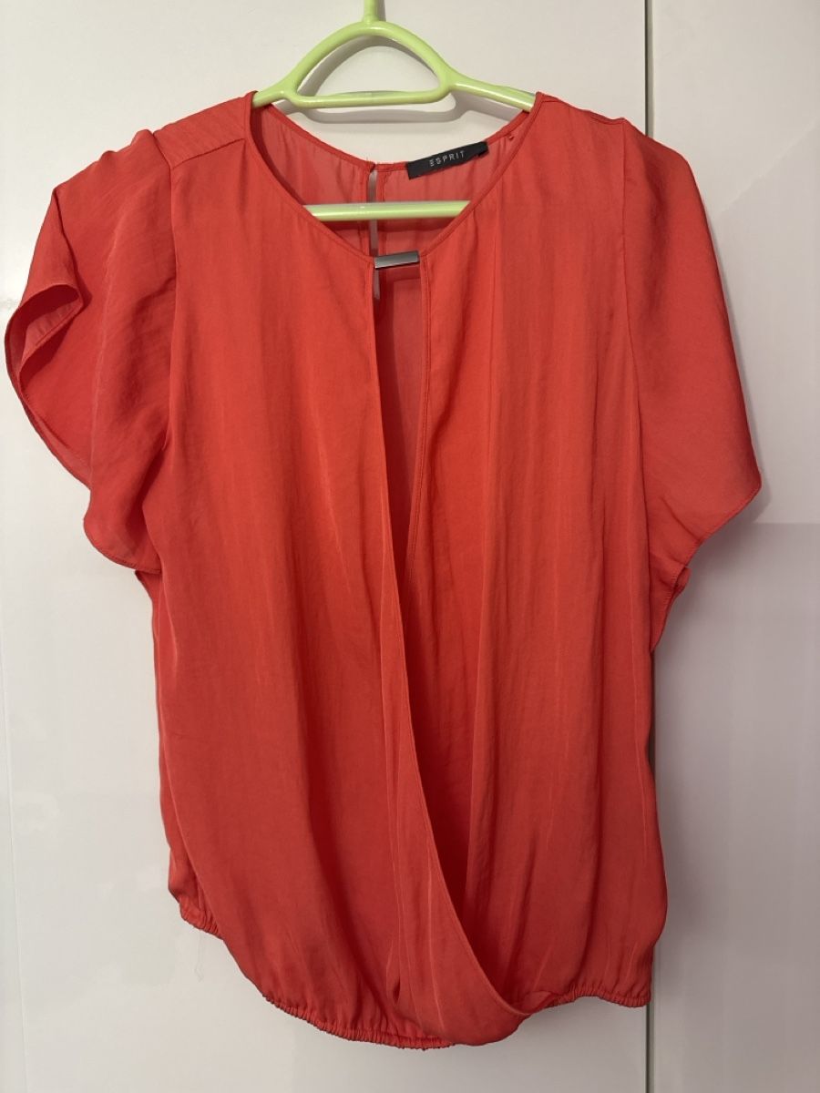 Esprit Camicette: Bluse Esprit Koralle Grösse 34 neuwertig – Usato da Neerach venduto da bar_t2xd