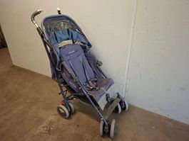 Maclaren Kinderwagen blau mit Regenverdeck