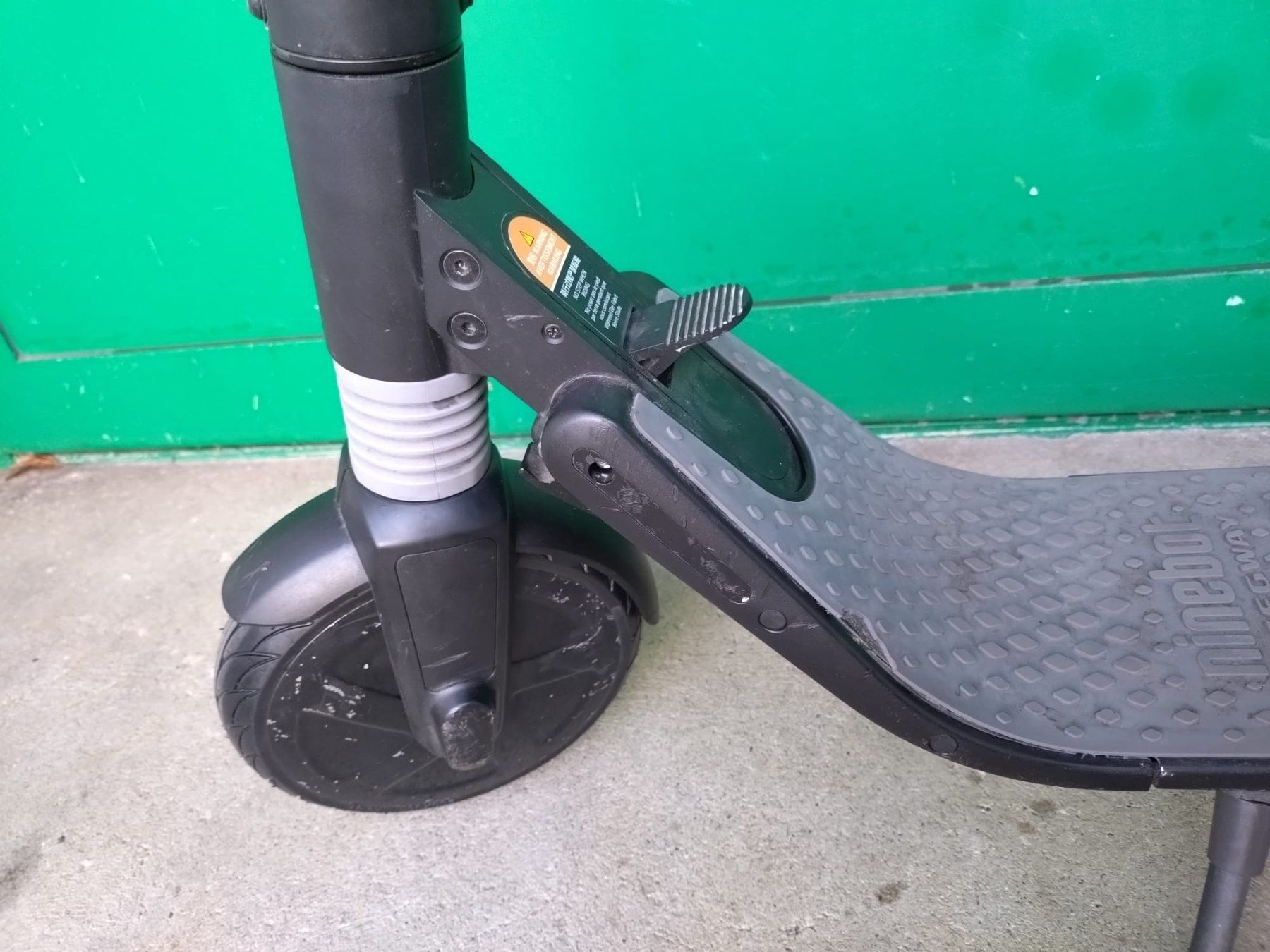 Scooters: Elektro Scooter Ninebot ES1 – Defekt aus Wald ZH von darioq21 4