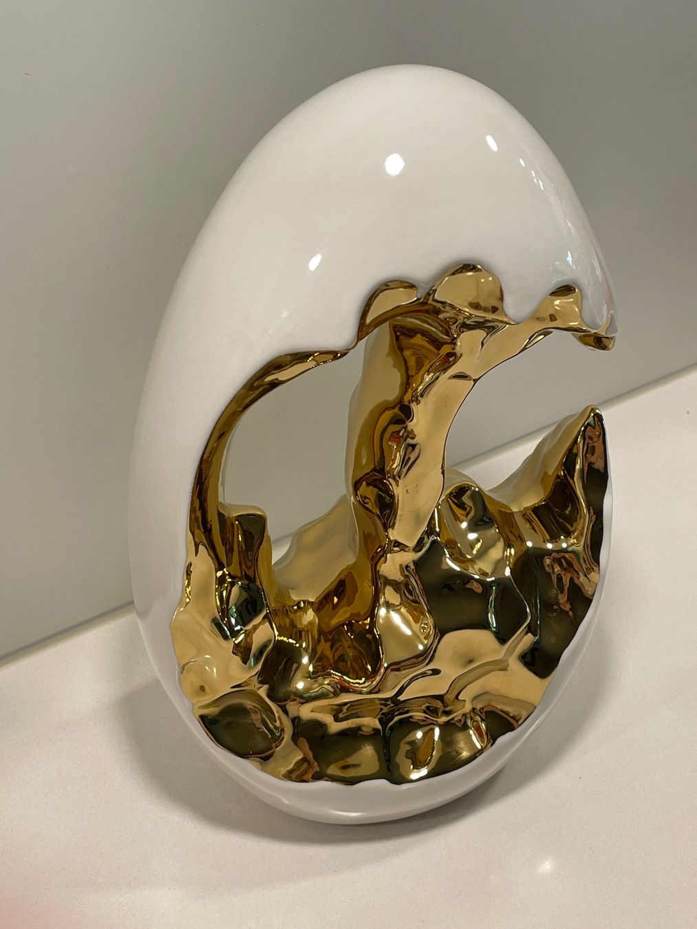Sculture & Statue: Skeleton Carved Eggs Sculpture (weiss/gold) – Usato da Zürich venduto da plumita 3