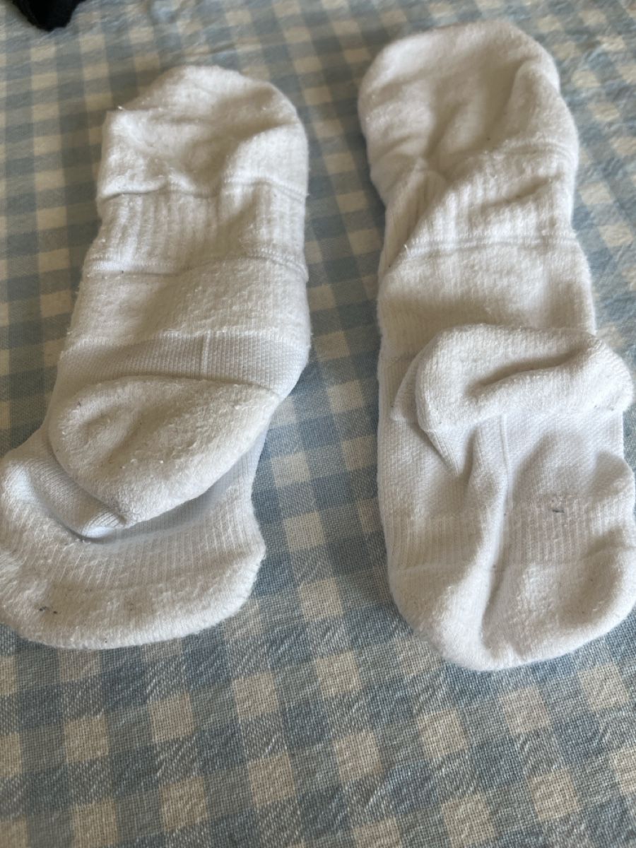 Socken: Warme Wintersocken, weiss, Grösse 39-42, Top Zustand – Gebraucht aus Winterthur von sel_kp8t 1
