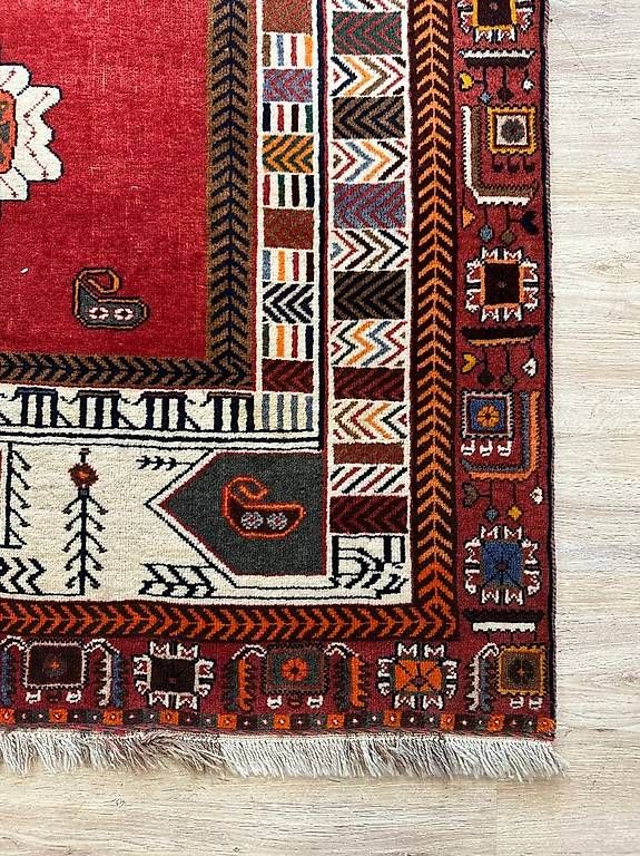 Tappeti: Vintage Orientteppich mit geometrischem Muster – Usato da Obernau venduto da Arche_Noah_Brocki 5