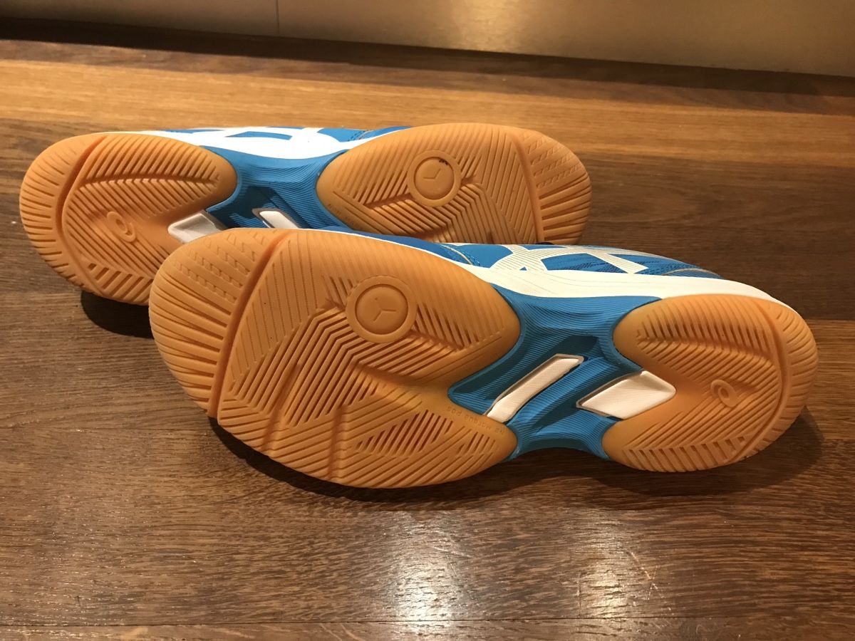 Asics Scarpe da uomo: Asics Hallenschuh Gr. 43.5 – Usato da Rekingen AG venduto da Coconuts 2