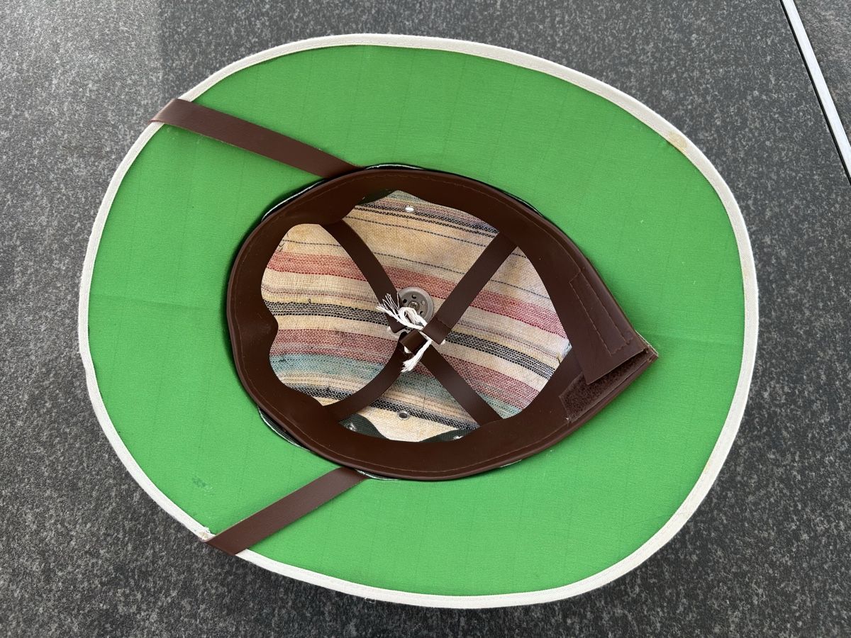 Antike Kleidung & Accessoires: Tropenhelm  – Gebraucht aus Dürrenäsch von chinook65 1