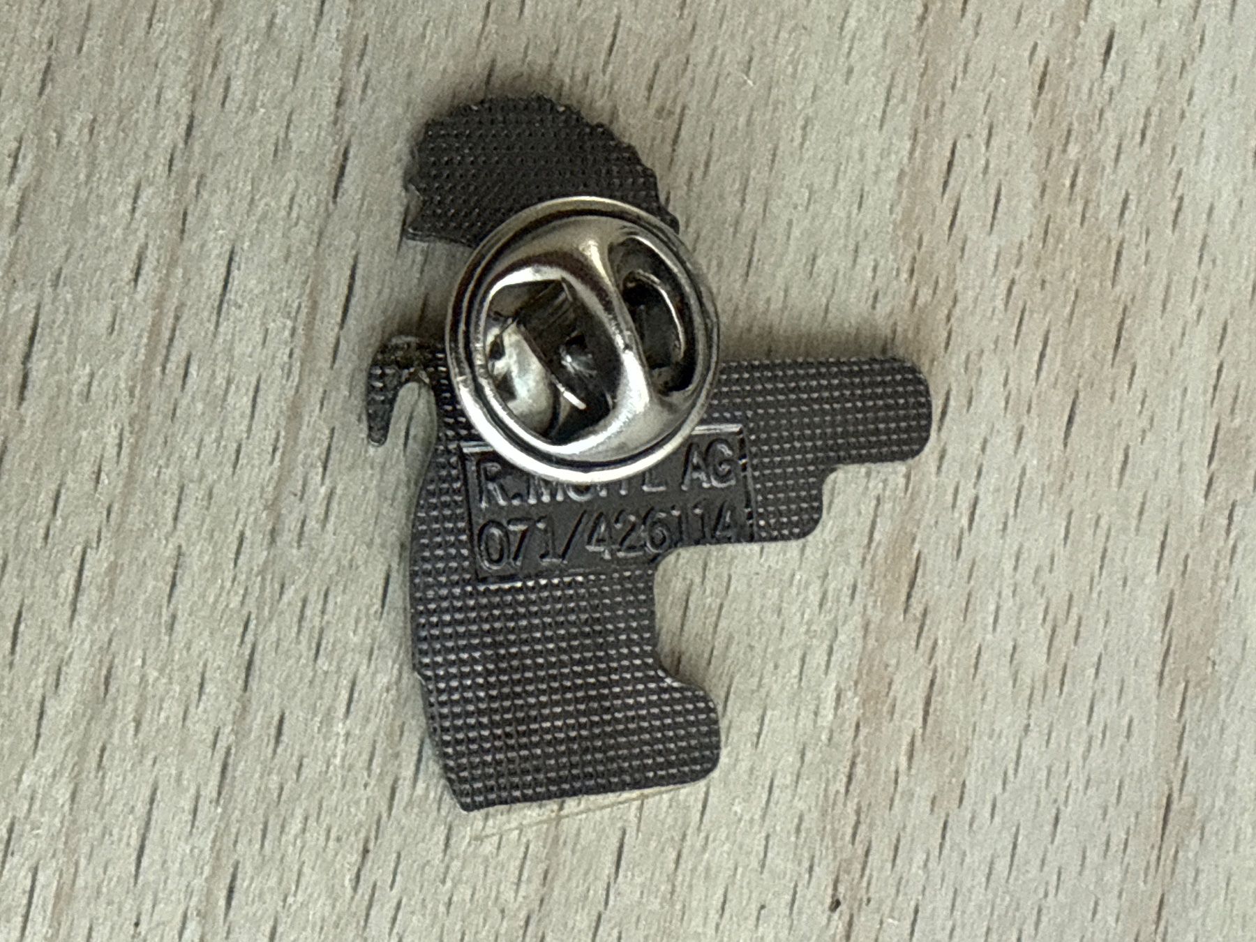 Placchette & Badge: Pin Handarbeitsladen Zillis – Usato da Glattbrugg venduto da Schweigmatt 1