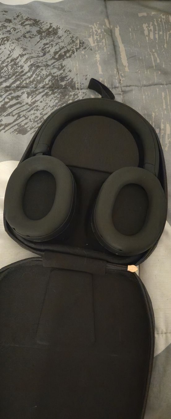 Sony Cuffie: Sony wh-1000xm5  – Usato da Lugano venduto da  3