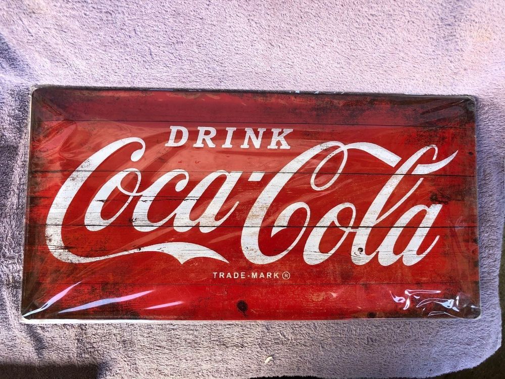 Coca cola werbung deko bar restaurant