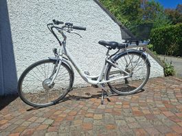 SAXONETTE E-Bike Easy Rider Swiss Edition Damen Velo