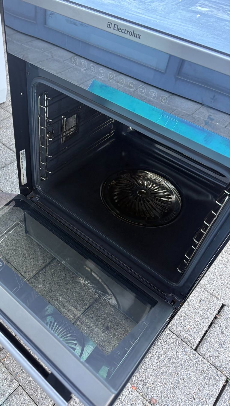 Electrolux Forni: Electrolux Combi-Steamer EBSL7CN mit Wärmeschublade – Usato da Rümlang venduto da gya_hx5x 1
