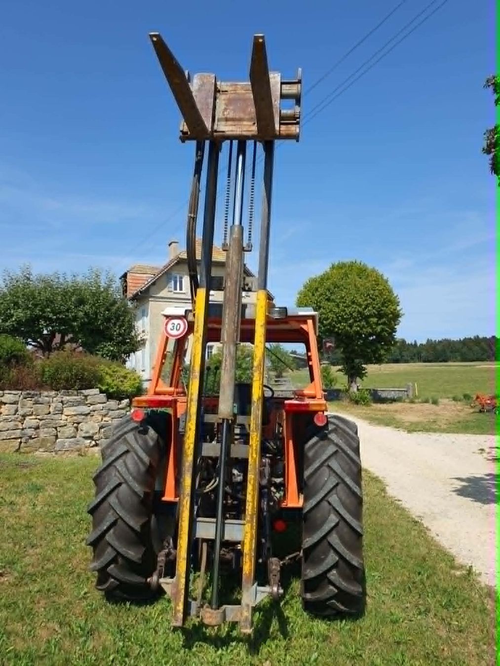 Carrelli elevatori e a forche: élévateur pour tracteur – Usato da La Chaux-des-Breuleux venduto da galaade