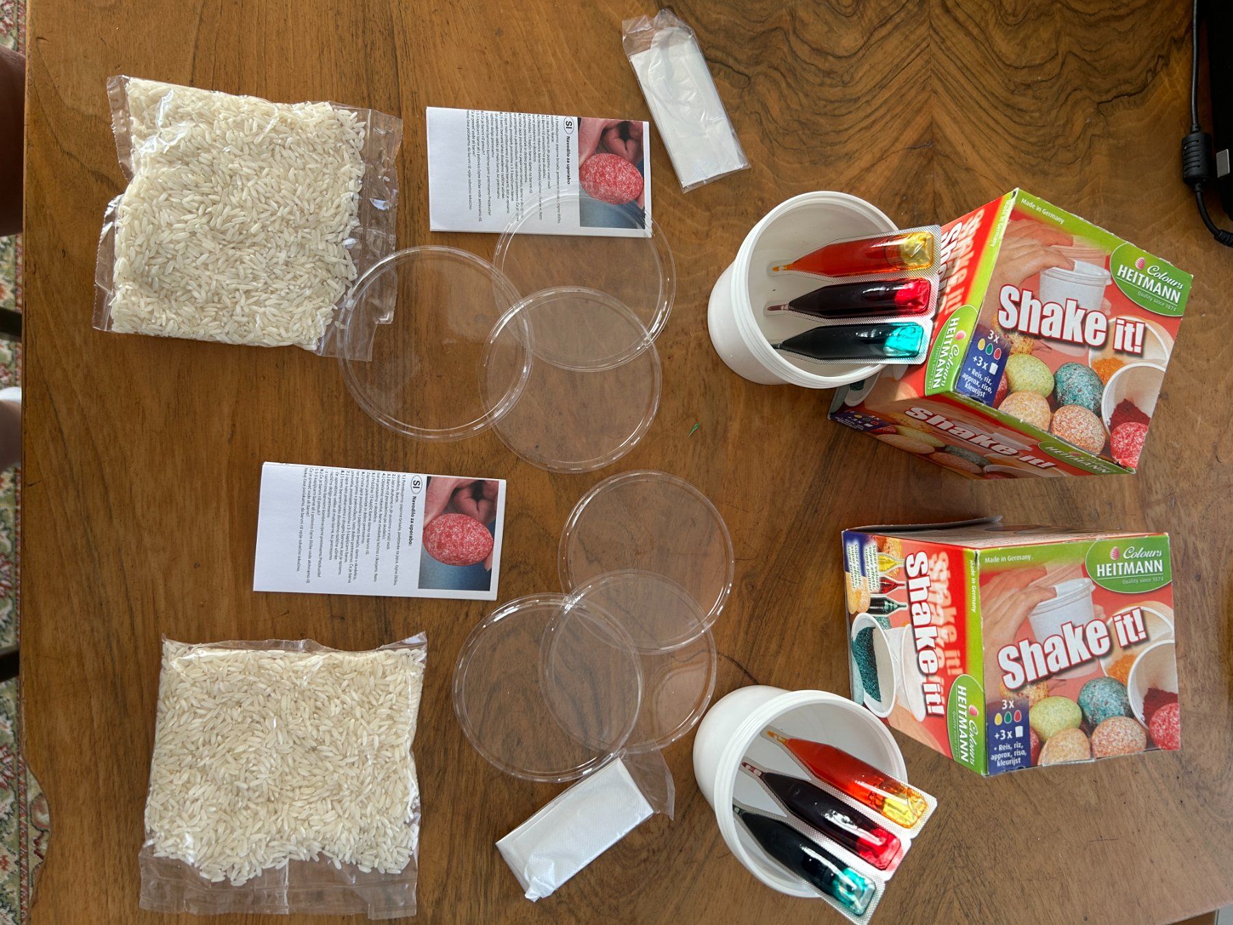 Kit bricolage: 2x Shake-It Ostereier-Färbesets + 2x Malsets mit Eierhalter – Usato da Küsnacht ZH venduto da filo_fila8700 7