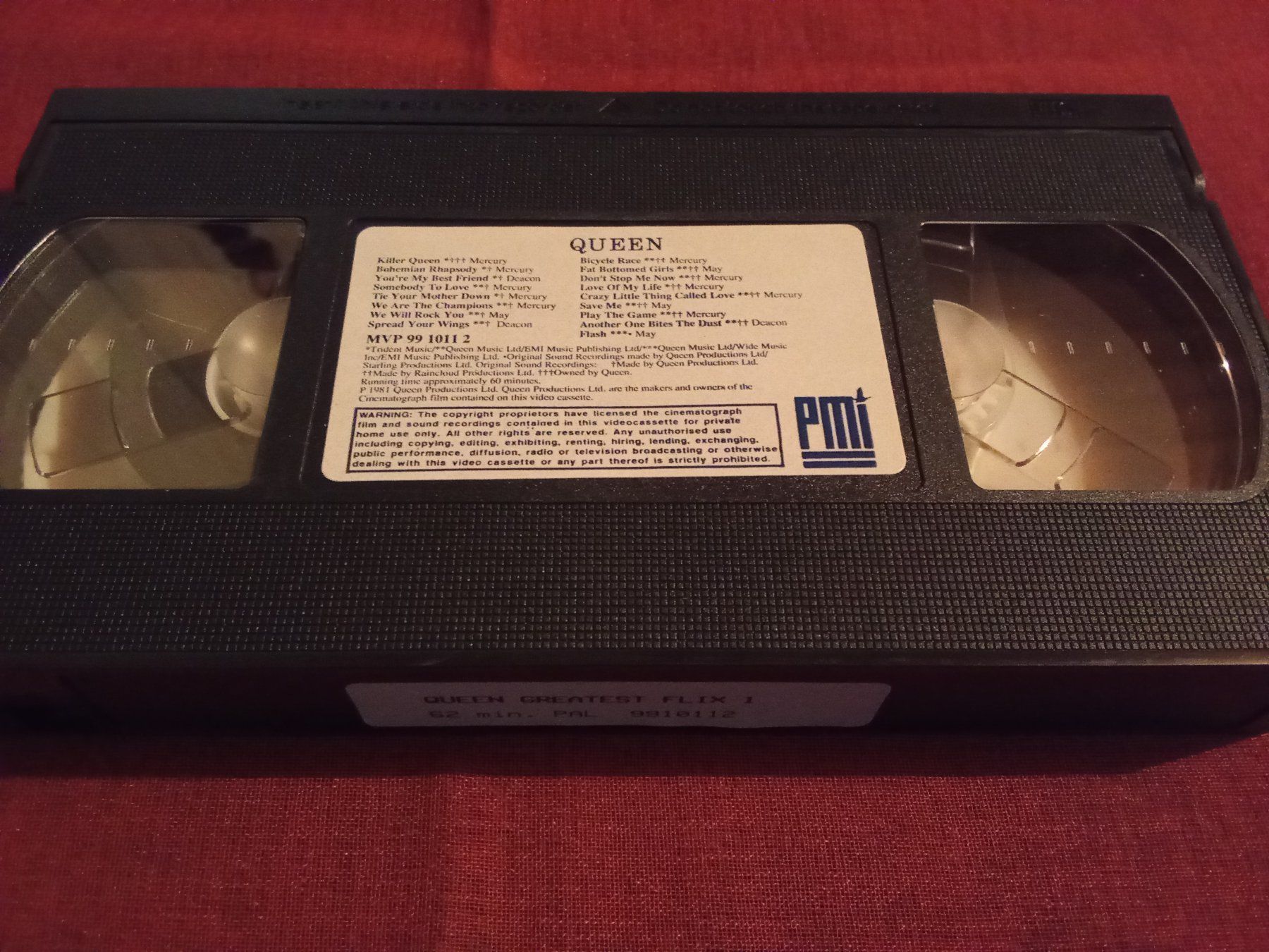 Tutti i VHS: Queen – Greatest Flix VHS – Usato da Remetschwil venduto da Hofiii 2