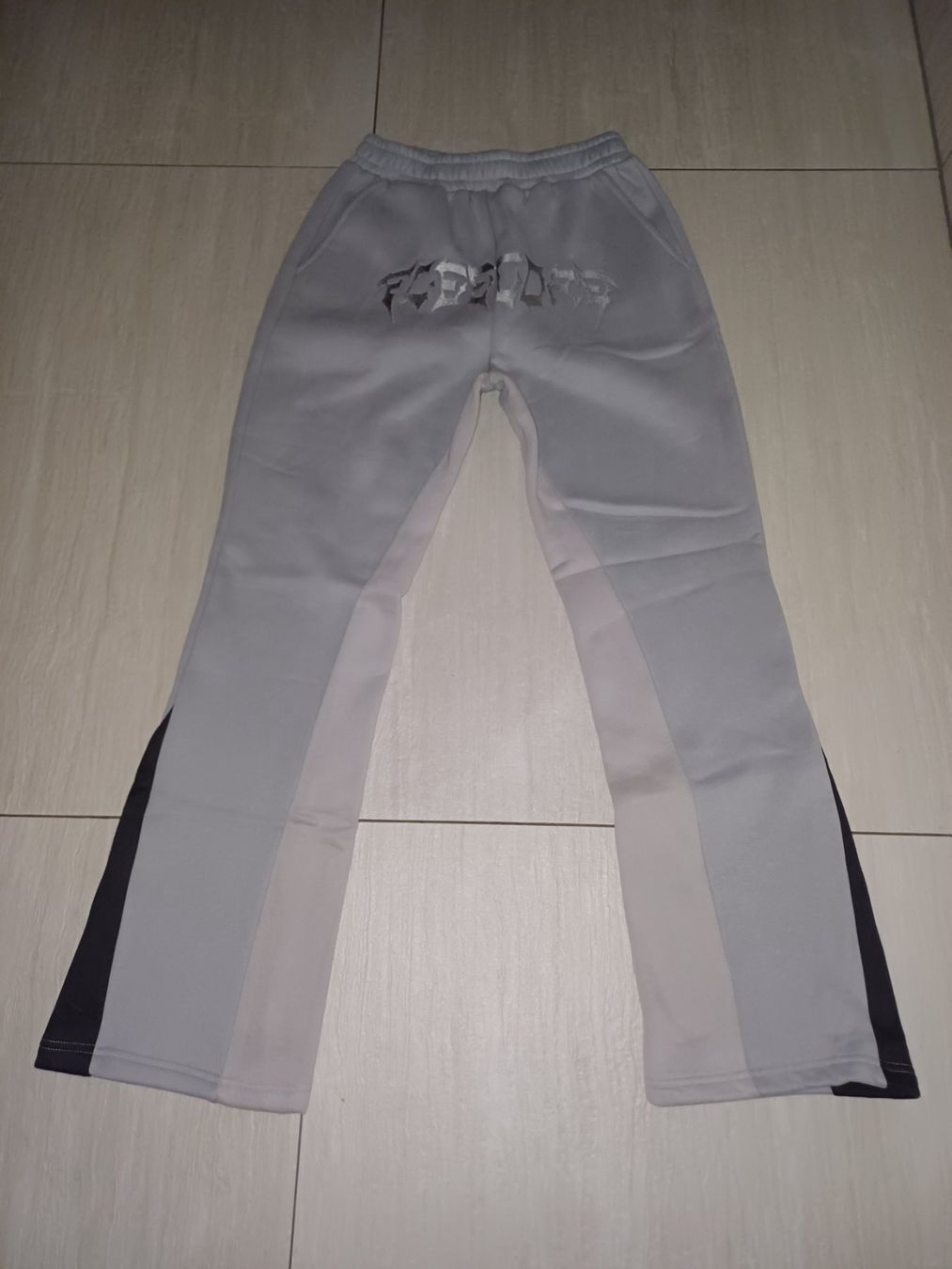 Pantalons: Jogging Fleecore – Neuf (Voir description) à Bex par Sakito 2