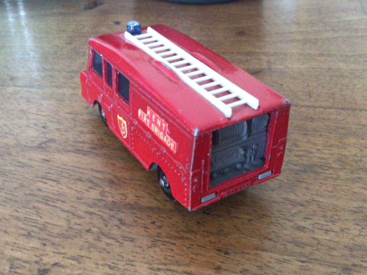 Matchbox Modellautos: Rarer Matchbox Land Rover Fire Truck – Gebraucht aus Liebefeld von PoloLePoulpe 2