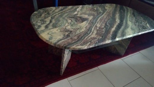 Tavoli: Vintage  Marmor Couchtisch aus massivem Marmor – Usato da Schlieren venduto da swissonline 3