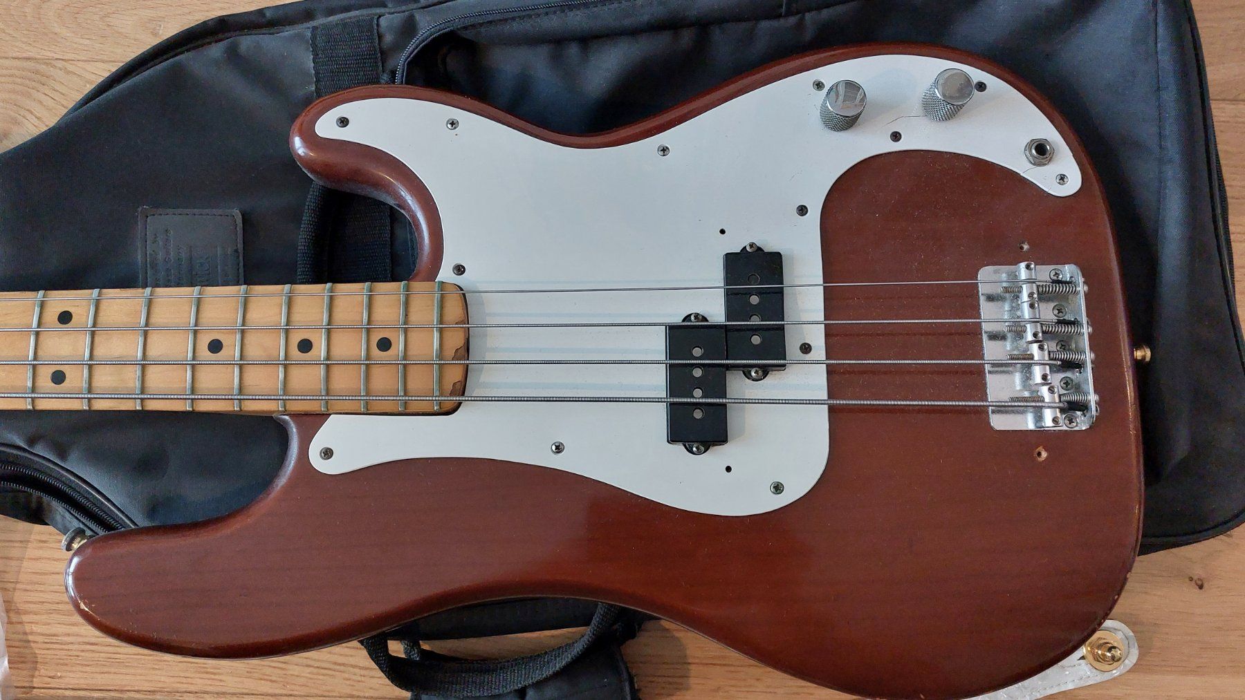 Fender Strumenti musicali: Fender Precision Bass 1977/78 – Usato da Seeberg venduto da Gebi8 3