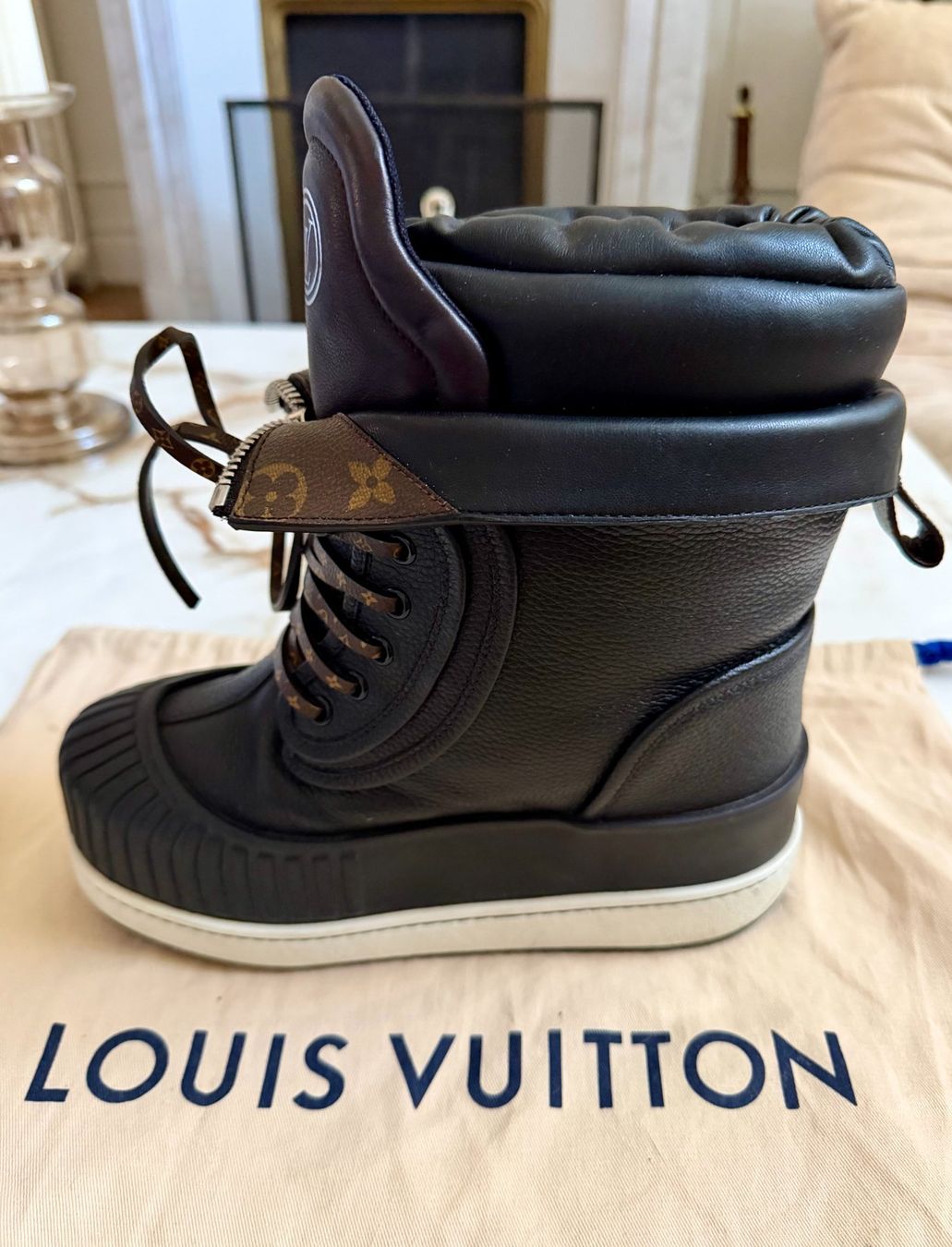 Louis Vuitton Chaussures hommes: Louis Vuitton Snow Boots "Slalom" – D'occasion à Basel par BradPeeters 1