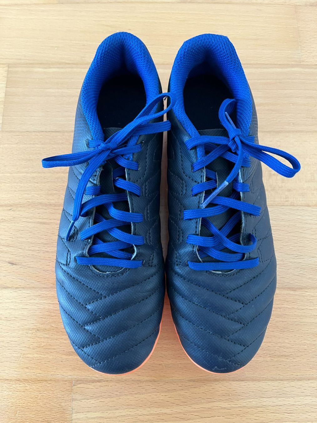 Scarpe per ragazzi: Fussballschuhe von Kipsta – Usato da Muttenz venduto da Juvenile33 2