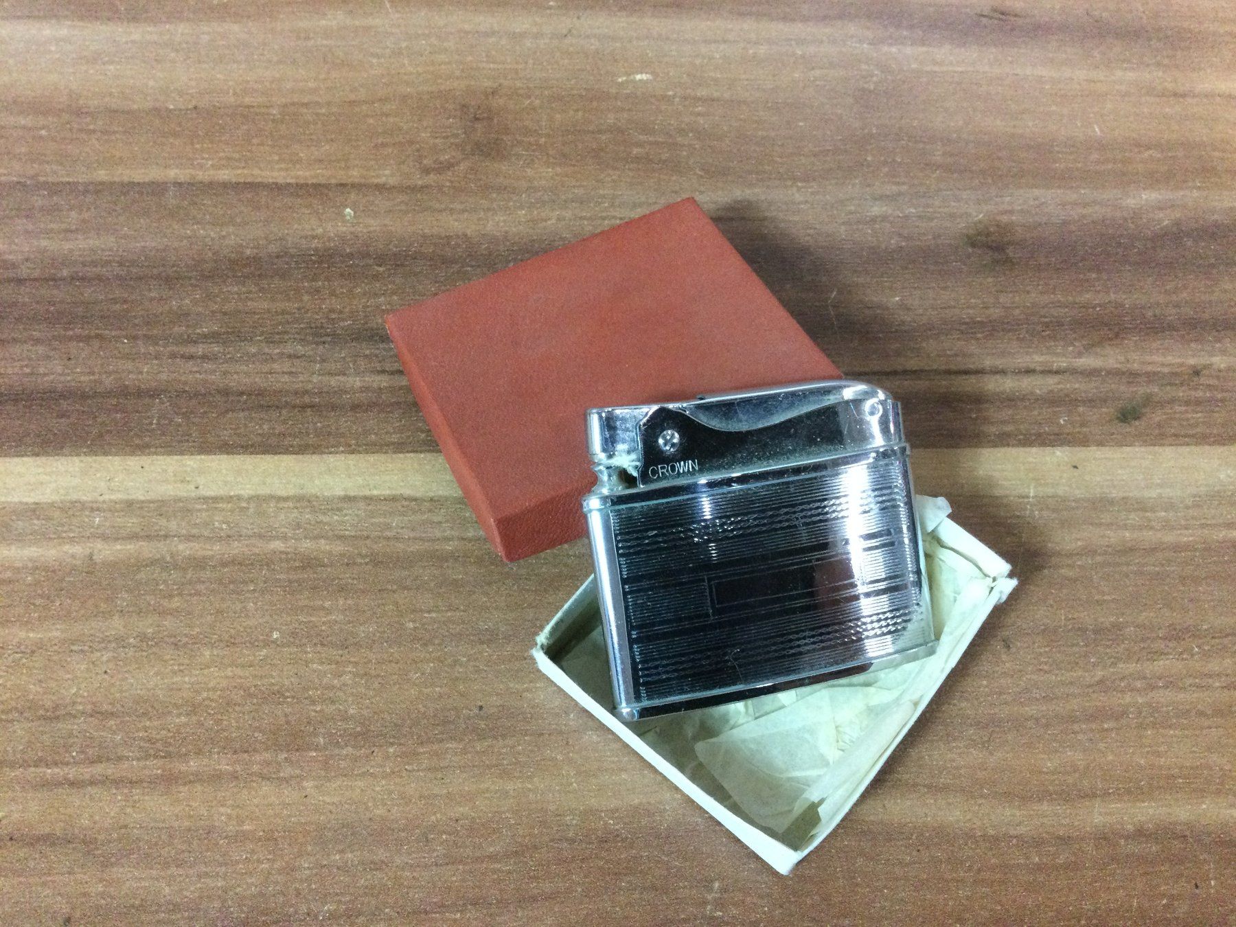 Accendini: Gebrauchtes Vintage Feuerzeug Crown mit Verpackung – Usato da Wangen SZ venduto da kuriosum12 1