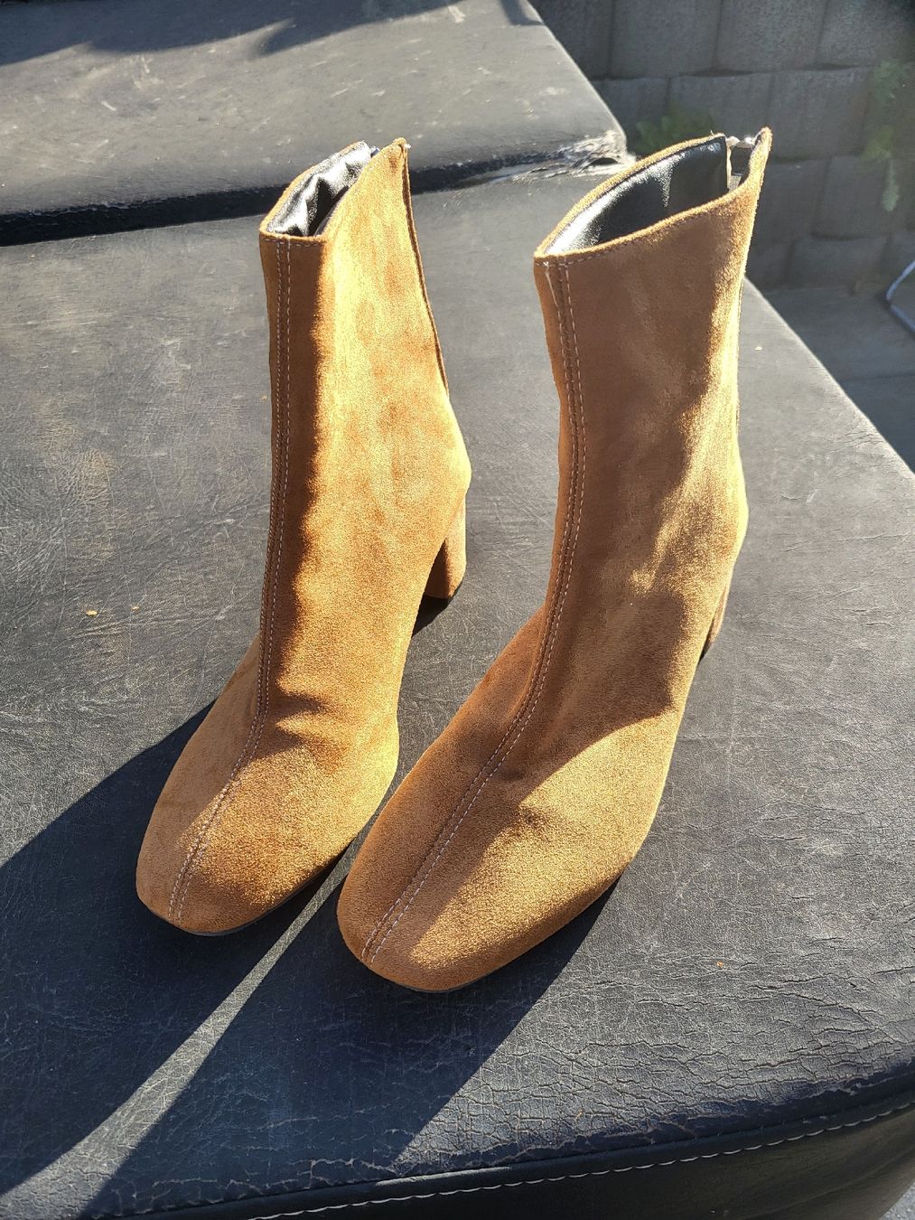 Scarpe da donna: Leichte Stiefeletten, braun Gr. 41 – Usato da Enggistein venduto da Manuki_engg