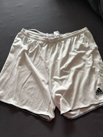 kurze adidas hose weiss