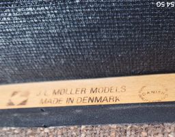 3er Modell 80 J.L. Niela Otto Moller Danish Eicheholz 60er