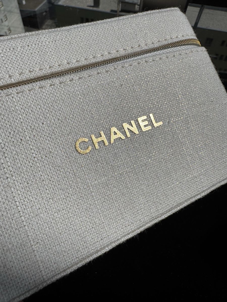 Chanel Sacs femmes: Sac Chanel Vanity VIP – Neuf avec emballage d'origine à Neuchatel par mar_9blm 2