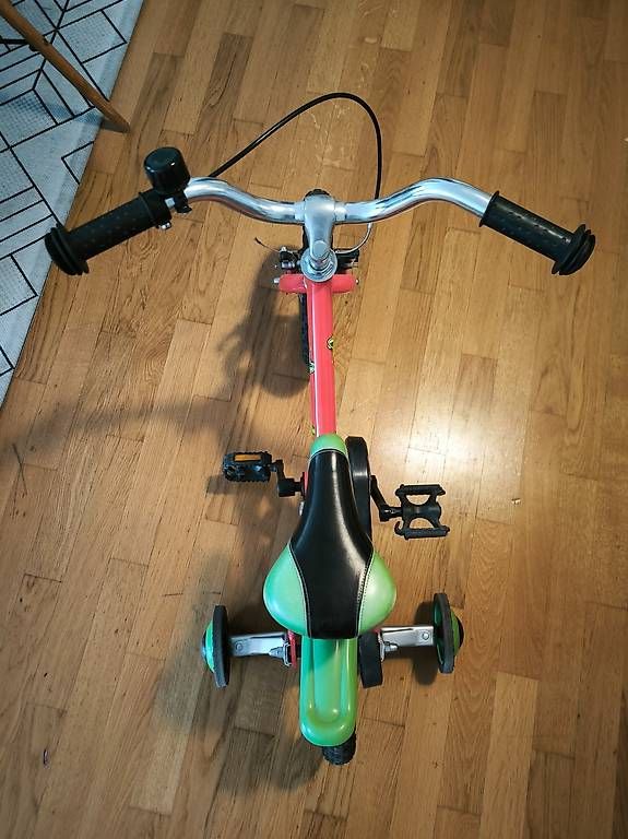 Biciclette: Kindervelo  Crosswave Jungle 12 Zoll inkl. Stützräder – Usato da Visp venduto da alienware01 1