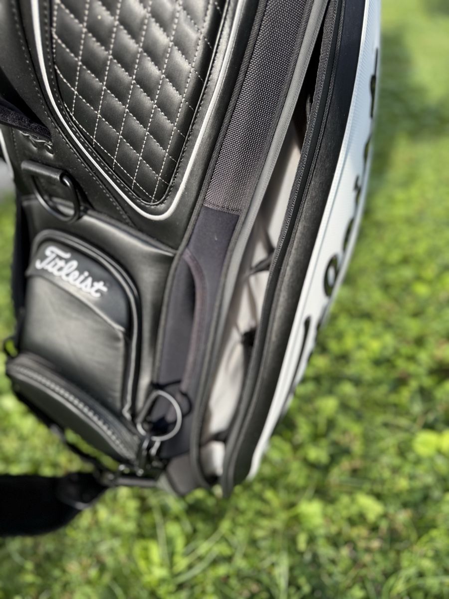 Borse: Original Titleist Tour bag / as new – Nuovo (secondo la descrizione) da Horgen venduto da thesilverarrow 3