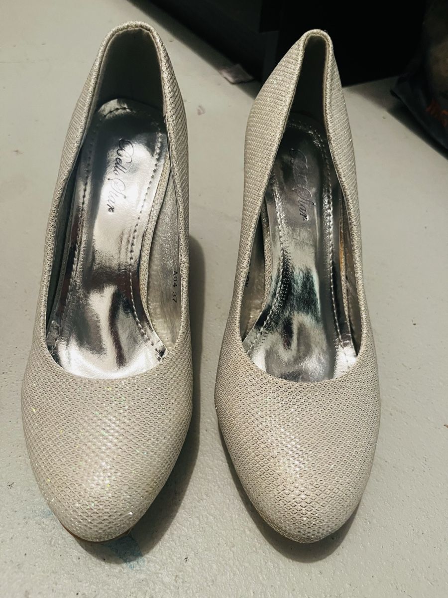 Scarpe da donna: Pumps Gr. 37 – Nuovo (secondo la descrizione) da Bülach venduto da ValiS 1
