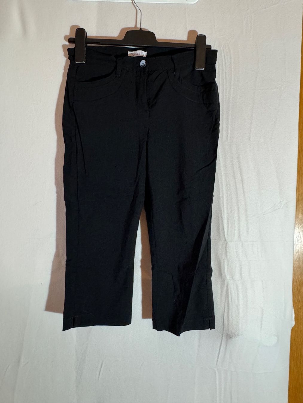 Pantaloni: schwarze 3/4tel Hose Gr. 36 – Usato da Grosswangen venduto da SALE_SALE_SALE 1