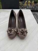 Braune Tamaris Pumps Gr. 38 