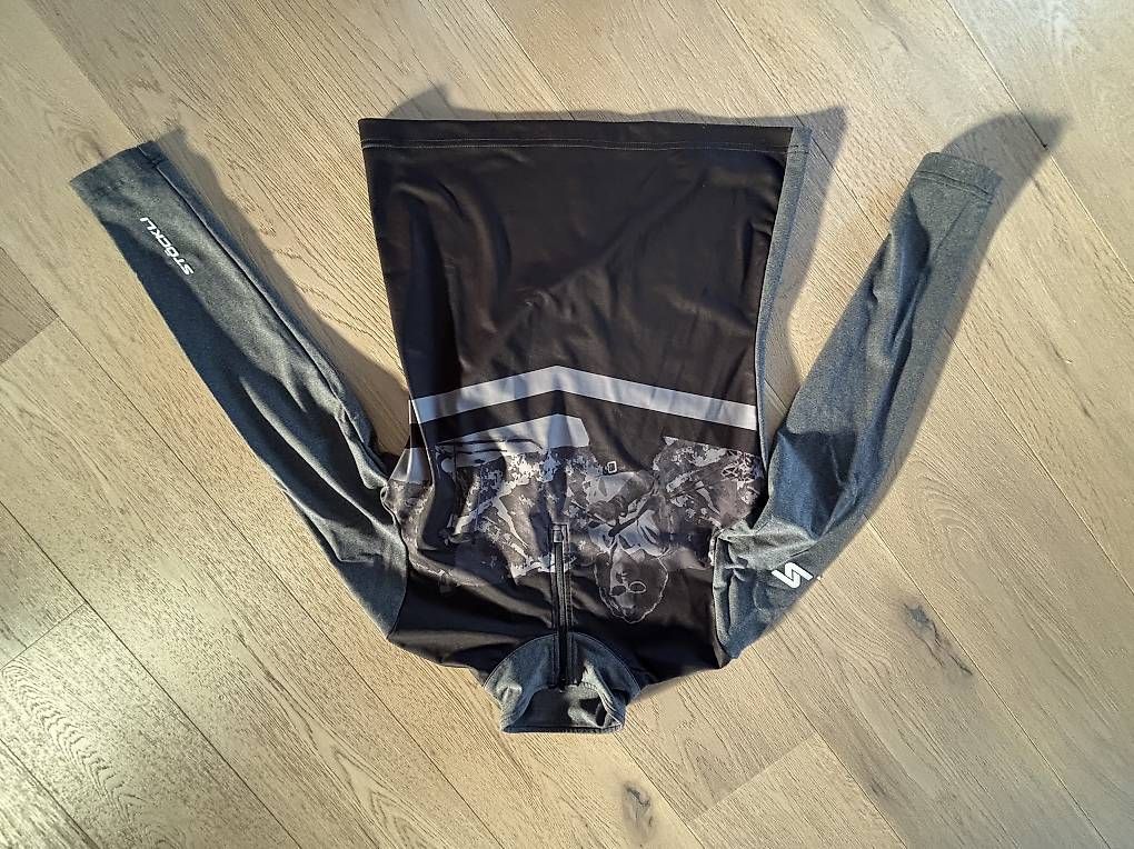 T-shirt: STÖCKLI Funktionsshirt – Usato da Alpnach Dorf venduto da lis_626v