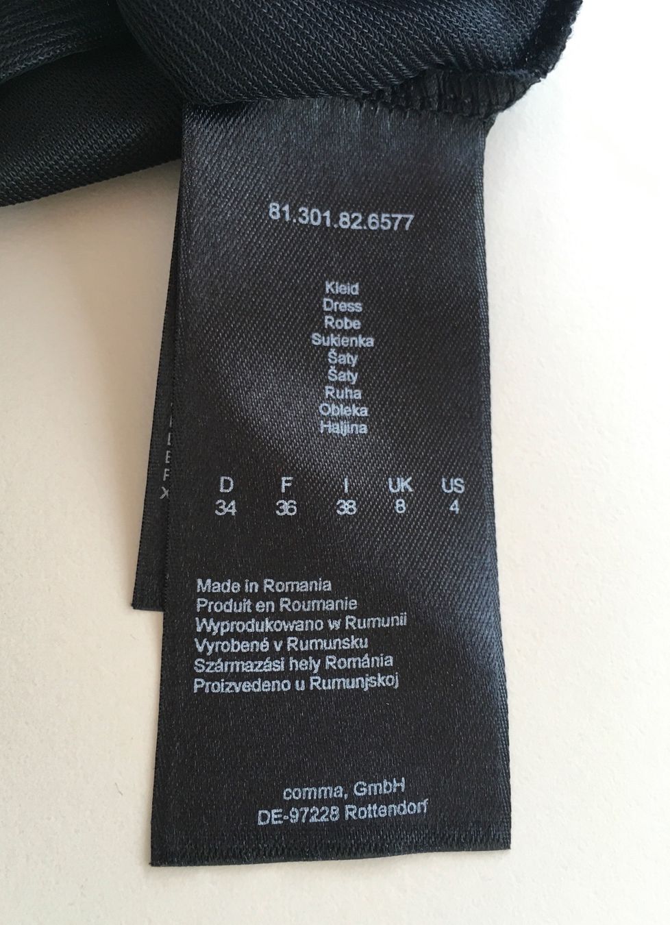Comma Vestiti: Comma Strick Kleid Zick-Zack Feinstrick Gr. 34 m. Unterkleid – Usato da Gossau SG venduto da entwederoder 6