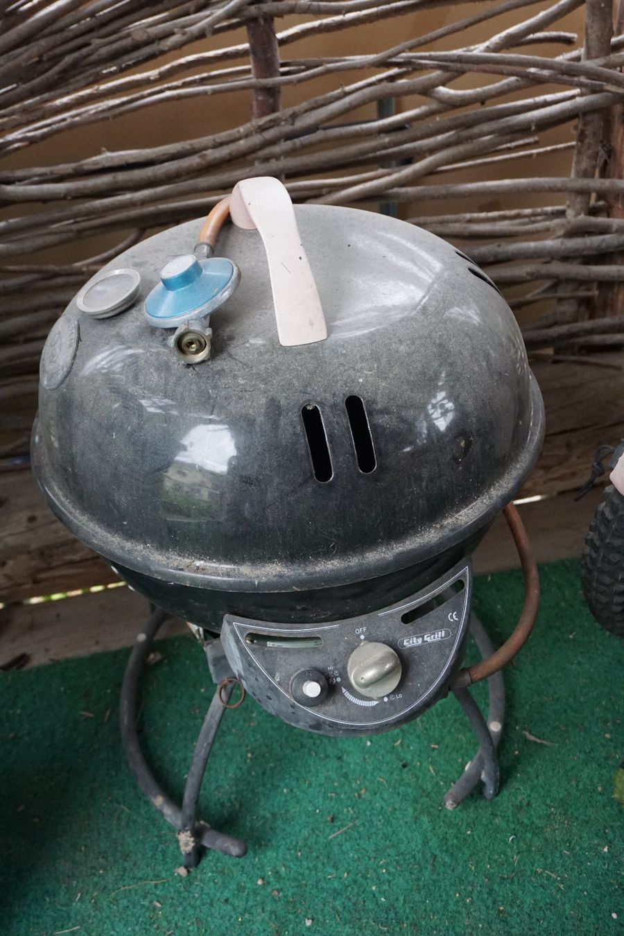 Griglie: Kugel Grill – Usato da Meinisberg venduto da Faithles1