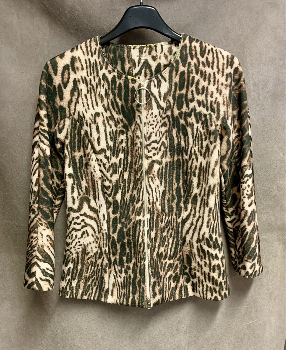 Marc Cain Giacche: Marc Cain Leo/tiger jacke S – Usato da Unterseen venduto da jpowers1971